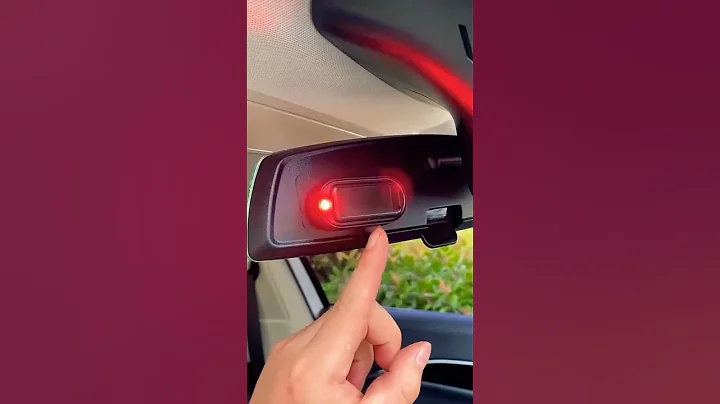 Solar-powered anti-theft warning light, charges during the day and automatically lights up at night.