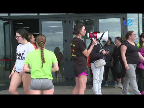 Deporte, igualdad y solidaridad en la II Experiencia Triatl&oacute;n Mujer