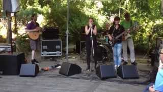 &quot;Just Keep Going&quot; (Wallis Bird), cover by KLARA @ Fete de la Musique 2013