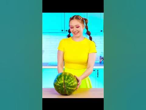 Wie schneidet man eine Wassermelone? YouTube