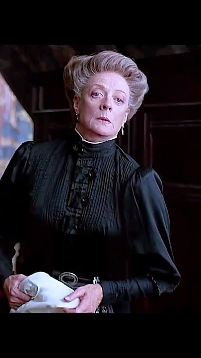 🌿 Cold Rules vs Rebellious Hearts – Mary & Mrs. Medlock in The Secret Garden (1993)