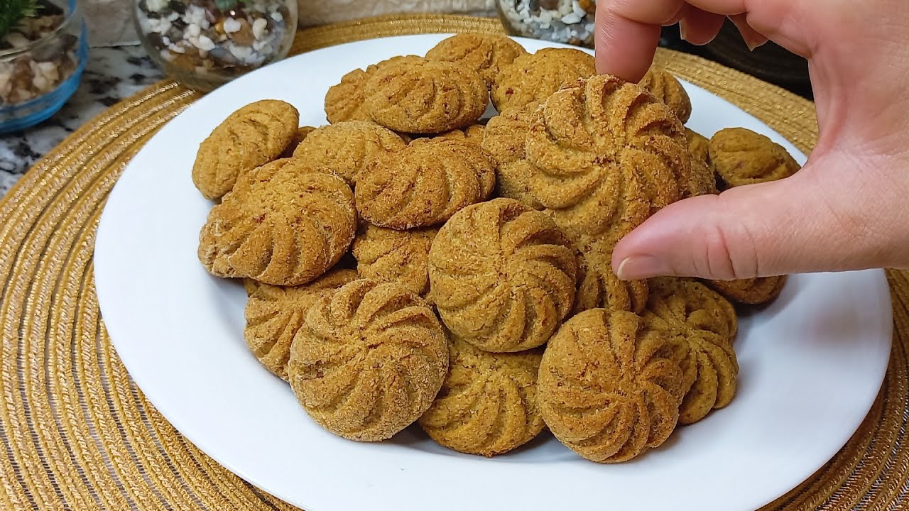 حلوة التمر صحية بدقيق القمح أحسن حلوة تمر ممكن تبداو بيها فطوركم بدون سكراو عسل صحية وكلها فوائد💥