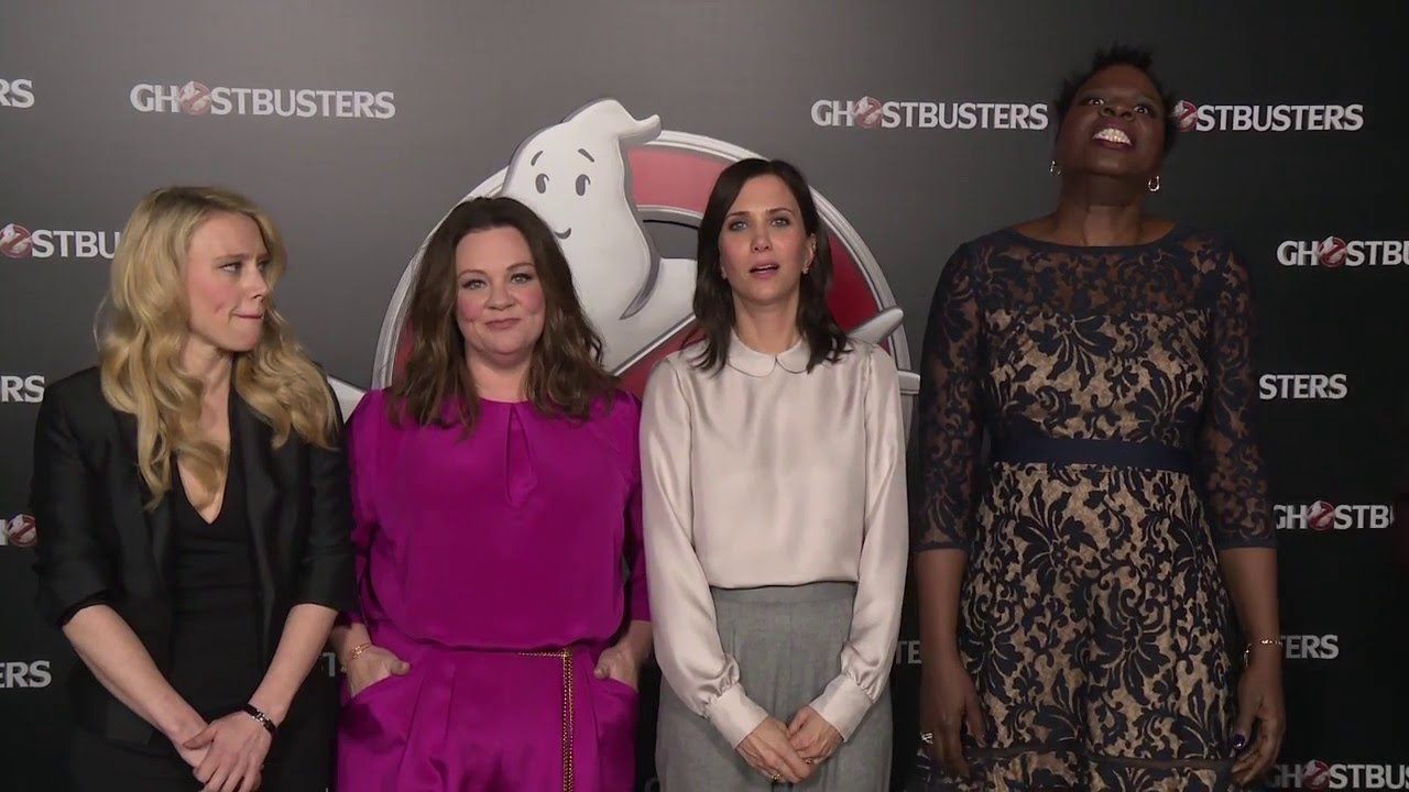 Ghostbusters Interview - Melissa McCarthy, Kristen Wiig, Kate McKinnon,  Leslie Jones - YouTube