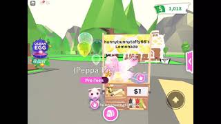 Naughty Pepper Is Greedy For Money