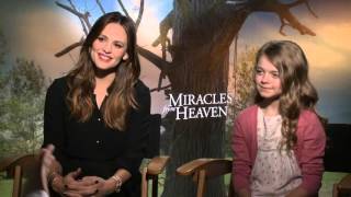 Miracles From Heaven: Jennifer Garner & Kylie Rogers Exclusive Interview | ScreenSlam