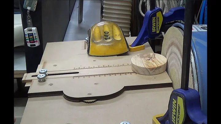 Mini Office Workbench, Part 09 of 13   Sanding the...