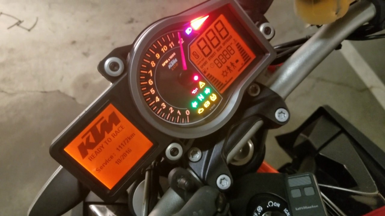 KTM 1290 Super Duke dash fail YouTube