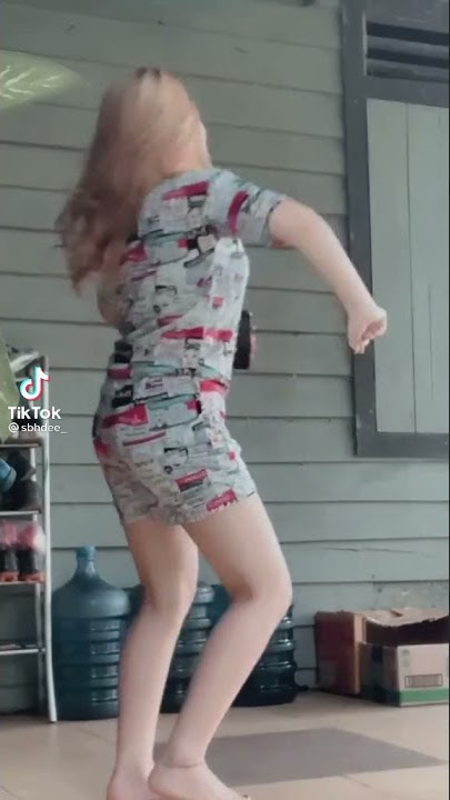 DJ bila dia menyukaiku