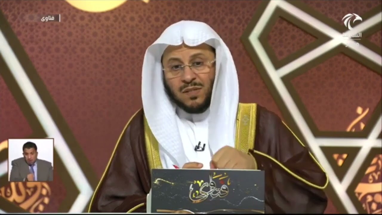 حكم من لا يستطيع القيام في الصلاة ولكنه يركع ويسجد؟ | الشيخ عزيز بن فرحان