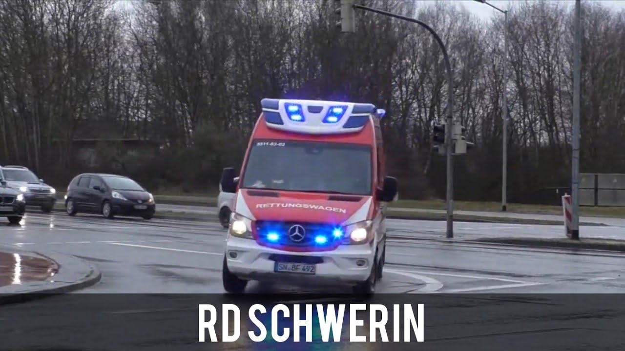 4 Frontblitzer!/Zusammenschnitt - RTW 2 HW Berufsfeuerwehr Schwerin