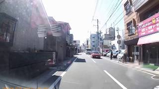 おばちゃんに免許を与えないで下さい