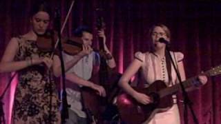 Crooked Still Sings Low Down and Dirty at The Bell House chords