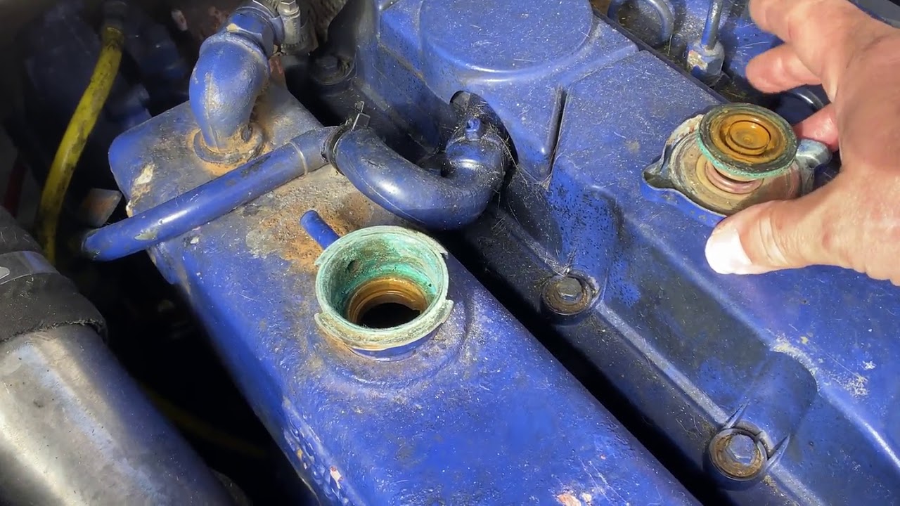 Basic Boat Engine Checks - This Could Save You A Lot Of Money! - YouTube