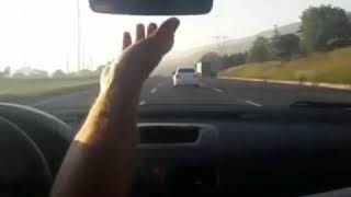 Eli Xarziya Şarkısı