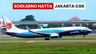 Lalu-lintas Penerbangan Di Bandara Soekarno Hatta Jakarta CGK