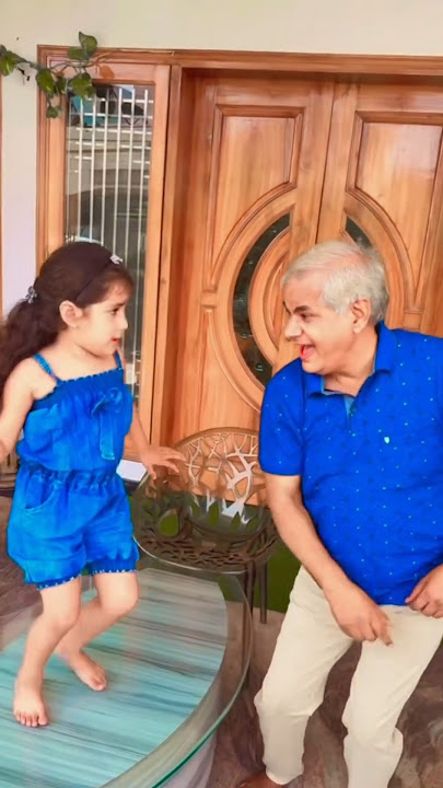 chal baith ja khadi ho ja #bollywood #divishasingh2020 #cutebaby #youtubeshorts #love