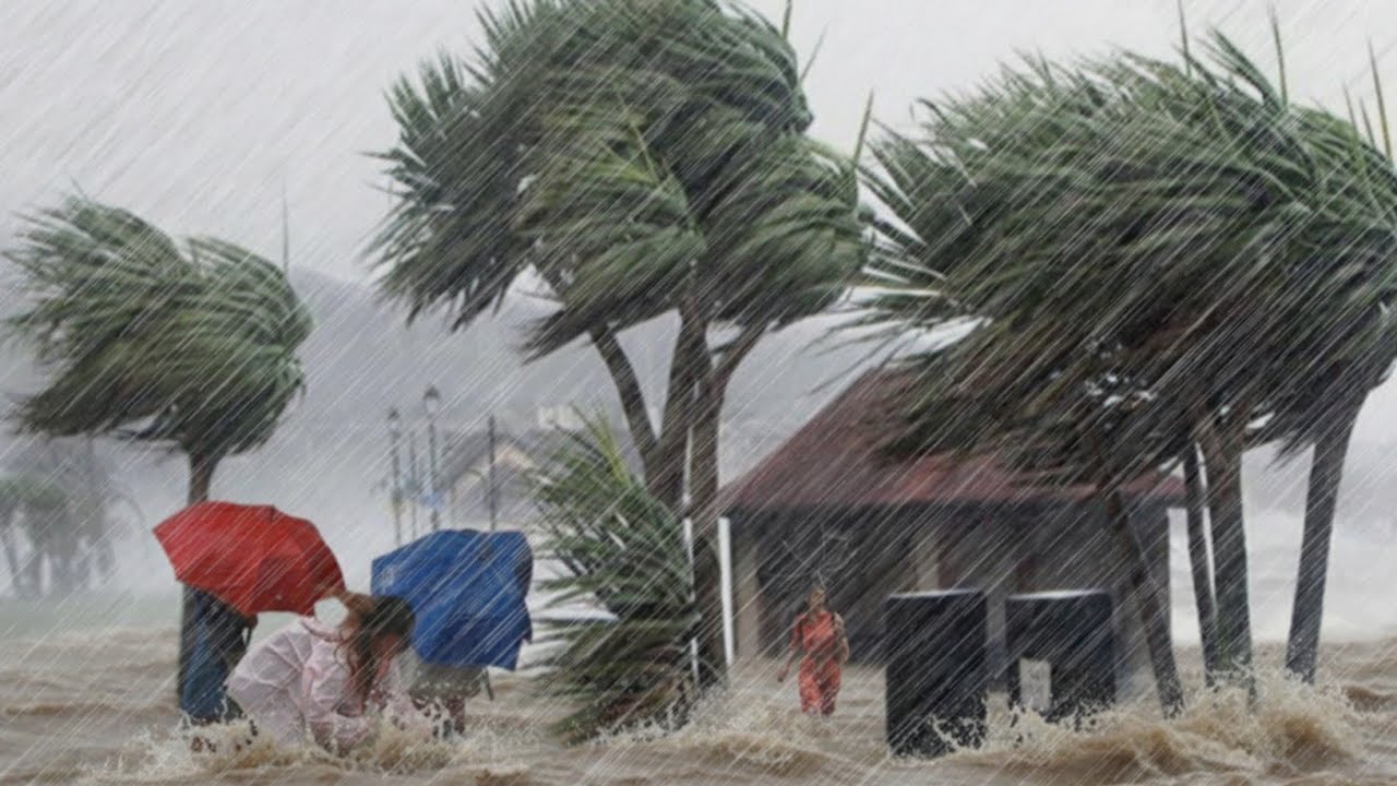 Typhon Ruping Indonesia on the Brink! Terrifying Super Typhoon Smashes and Destroys ...