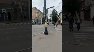 Дымящийся троллейбус города Иваново.