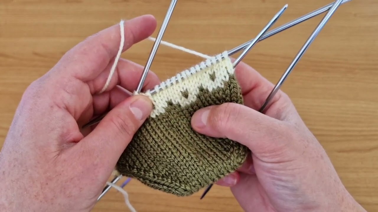 Yonca desenli beş şiş🌺Kolay patik modeli ✅#patikyapımı #beşşişpatik