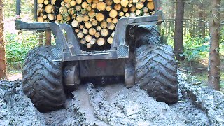 Valtra forestry tractor with big homemade trailer