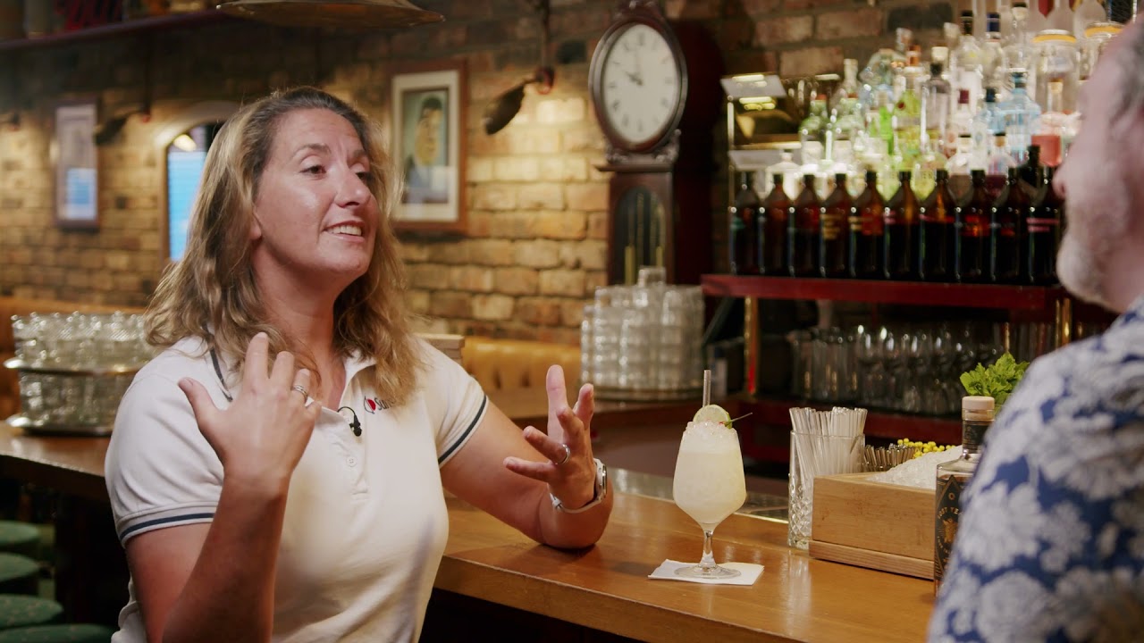 Drinks with Dee | Sailing Benefits | Sunsail