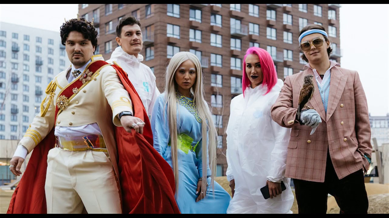 Cream Soda & Хлеб Плачу на техно / Plachu Na Techno (Lyrics, English & Español Sub) YouTube