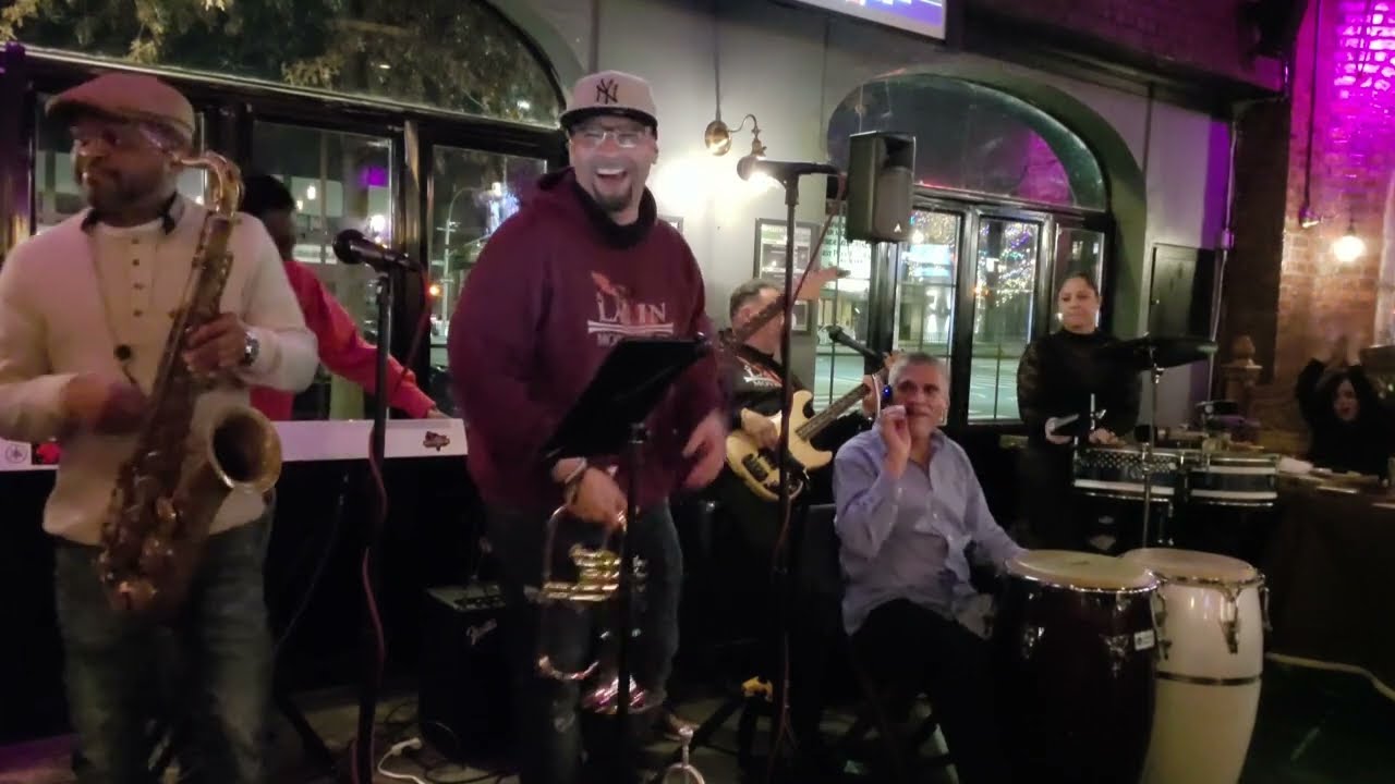 El No Te Va a Querer | Live at Queens Bully NYC