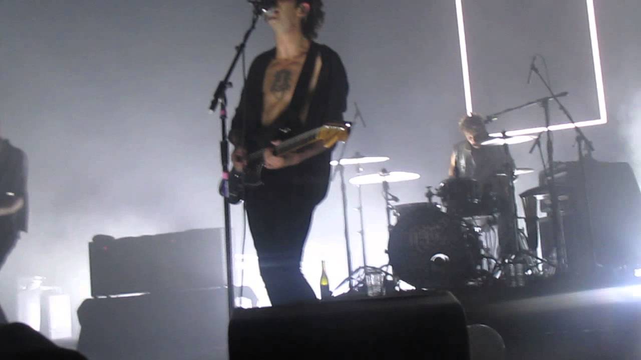 Settle Down - The 1975 (Terminal 5 NYC)
