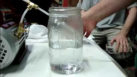 Boiling Water at Room Temperature: DIY Vacuum Chamber: Prototype_01