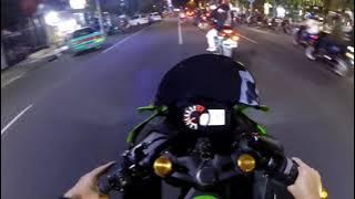Night Ride Jember | 3 Ninja Zx25r membuat kegaduhan di Kota Jember