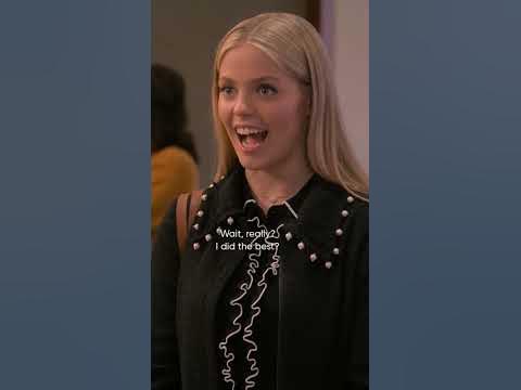 Sex Lives of College Girls | Leighton is Secretly Smart #Shorts