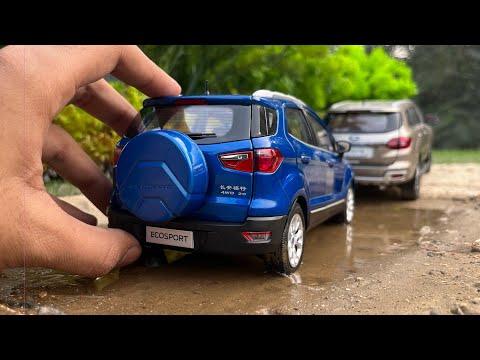 Realistic Ford EcoSport 1:18 Scale Car 