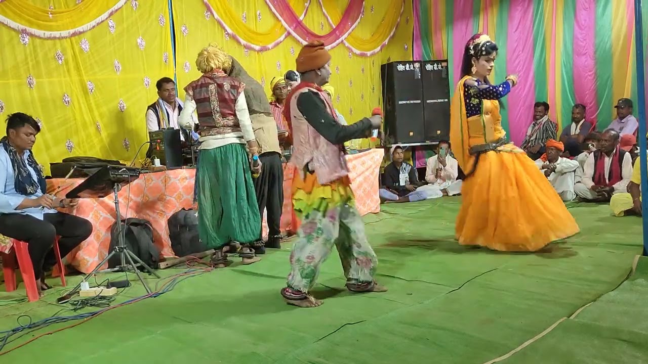 तें रानी बघेलिंन दाई ताला भलवारे #dance satrangi group Tendubar गायक जवाहर परस्ते।