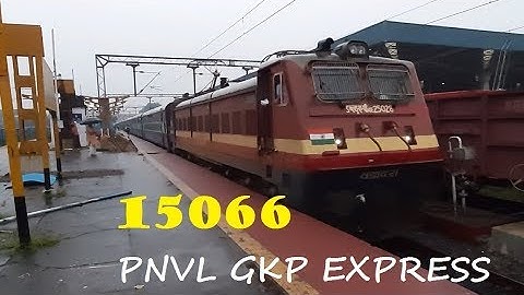 Panvel - Gorakhpur departure | 15066 PNVL GKP EXPRESS | Northern Railways | Vwox Media