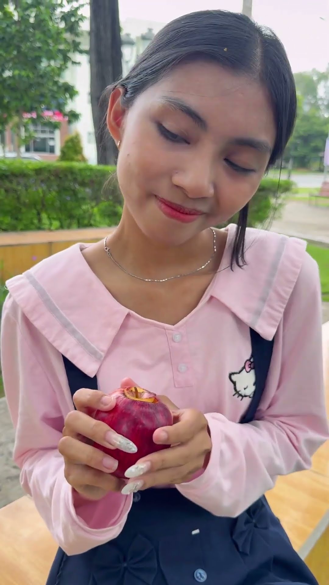 LNS - Người bán táo gian lận || Fraudulent apple seller #shorts