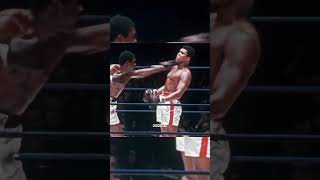 Muhammad Ali INSANE Defense 😳🔥 | No One Could Touch Him! #boxing #youtubeboxing #muhammadali