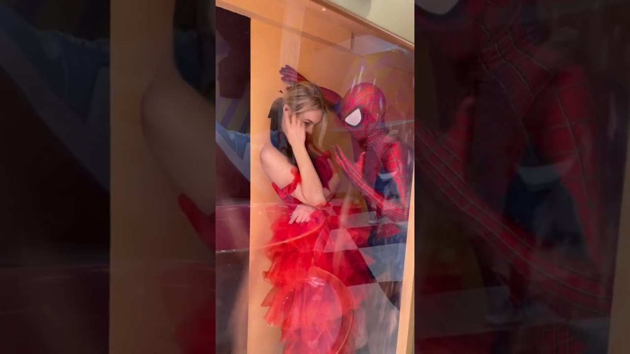 Naughty SpiderMan🎭💋 #kiss #love #spiderman #harleyquinn #marvel #dc #lovestory #shorts #naughty