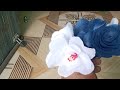 How to make flowers from old shopping bags