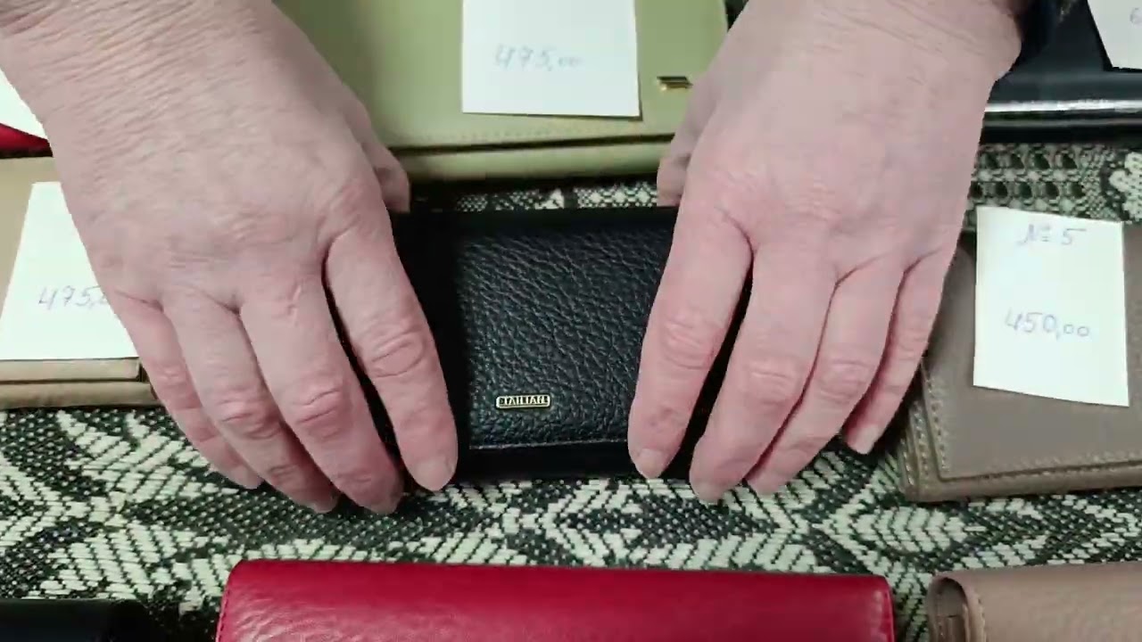 Жіночі гаманці 0681736133