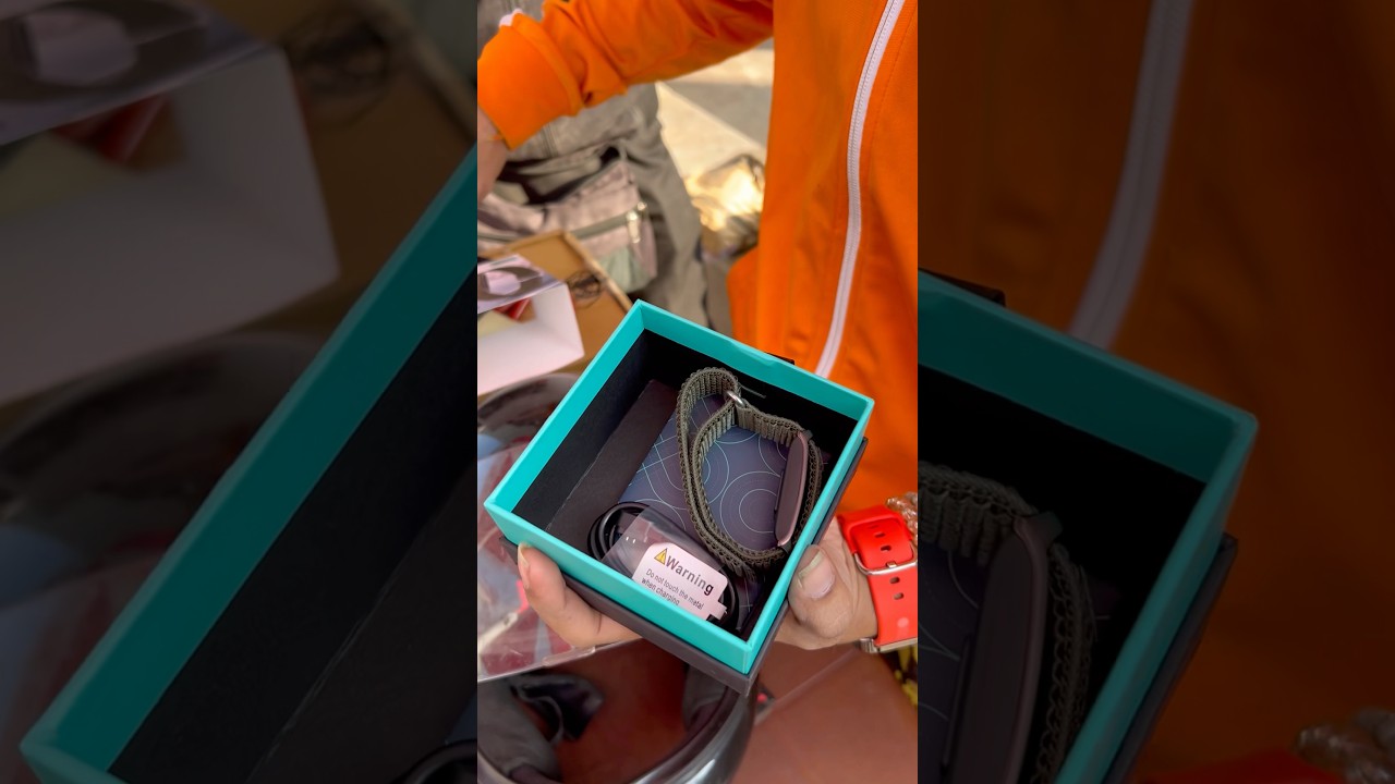 Unboxing fitness tracker band😳 