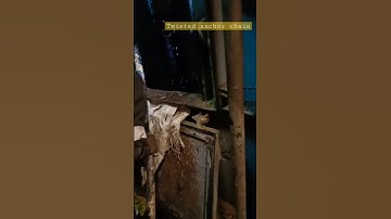 TWISTED ANCHOR CHAIN