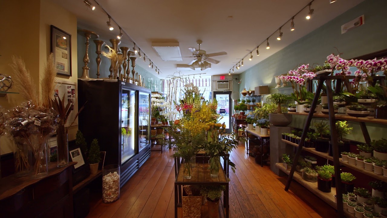 Flowers and Flowers by Adam Manjuck Darien CT | Wedding Flowers & Everyday Arrangments.