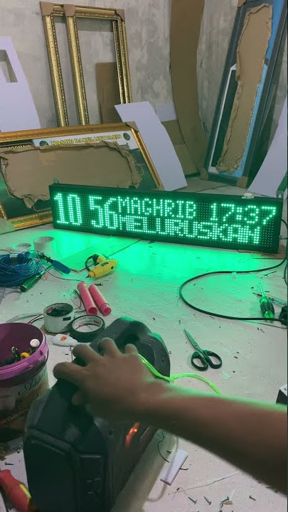 Runing teks jadwal sholat dengan suara adzan dan murotal setiap waktu sholat