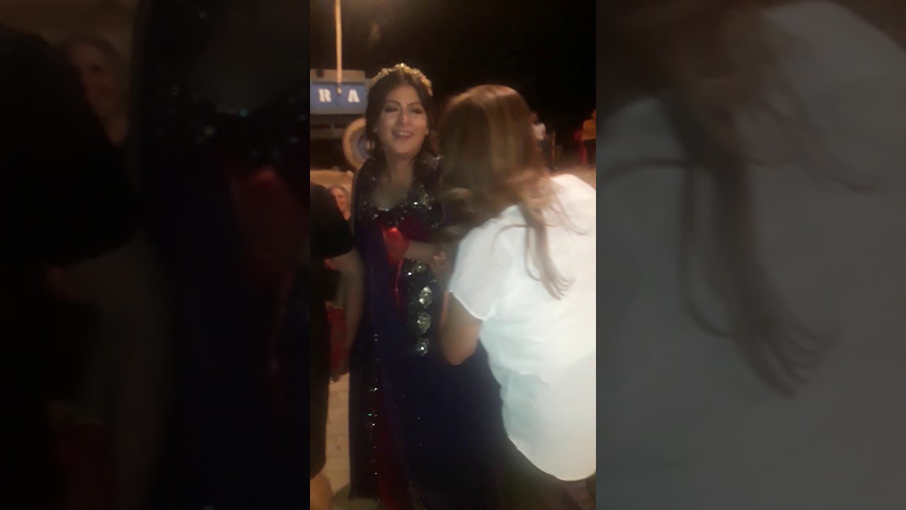 Doğan şehir düğün çığlık şevko oyunu