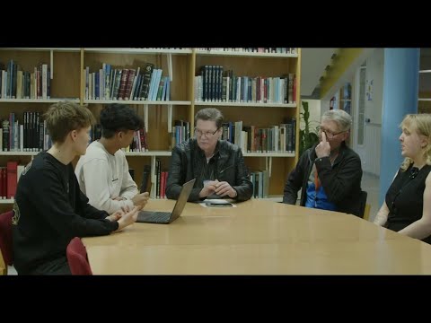 This 9-minute interview feature was published by Pyhäjoen Kuulumiset in March 2025. Its description identifies the subject as the preparation and significance of Pyhäjoki’s municipal climate plan and names technical director Aimo Korpi and regional climate coordinators Annika Laine and Jussi Vuoristo as interviewees. It offers a grounded view of how local authorities discuss the municipality’s future, complementing a visit focused on its coast, river and villages. The video is explanatory context rather than a substitute for the approved plan or current municipal decisions.