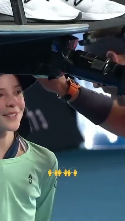When Rafael Nadal apologized to this ball girl and made sure she was okay ♥️
