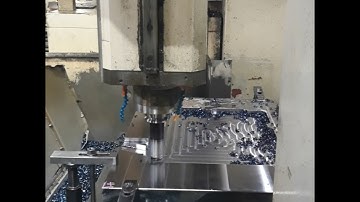 Vận hành máy CNC