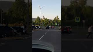 Пешеходный экстрим в Братске не угасает... Выпуск 40 #shorts #road #сars #pedestrian #why #экстрим