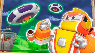 SCARY UFO attacks Car city! Rocket Robot to the rescue! - Transformer Robot Car Epic Battle