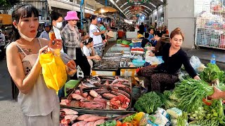 Download Lagu Cambodian Daily Seller's Activities. Fresh Food Market Has, Fish, Vegetables, Mixed Foods. MP3 Download Lagu Cambodian Daily Seller's Activities. Fresh Food Market Has, Fish, Vegetables, Mixed Foods. MP3
